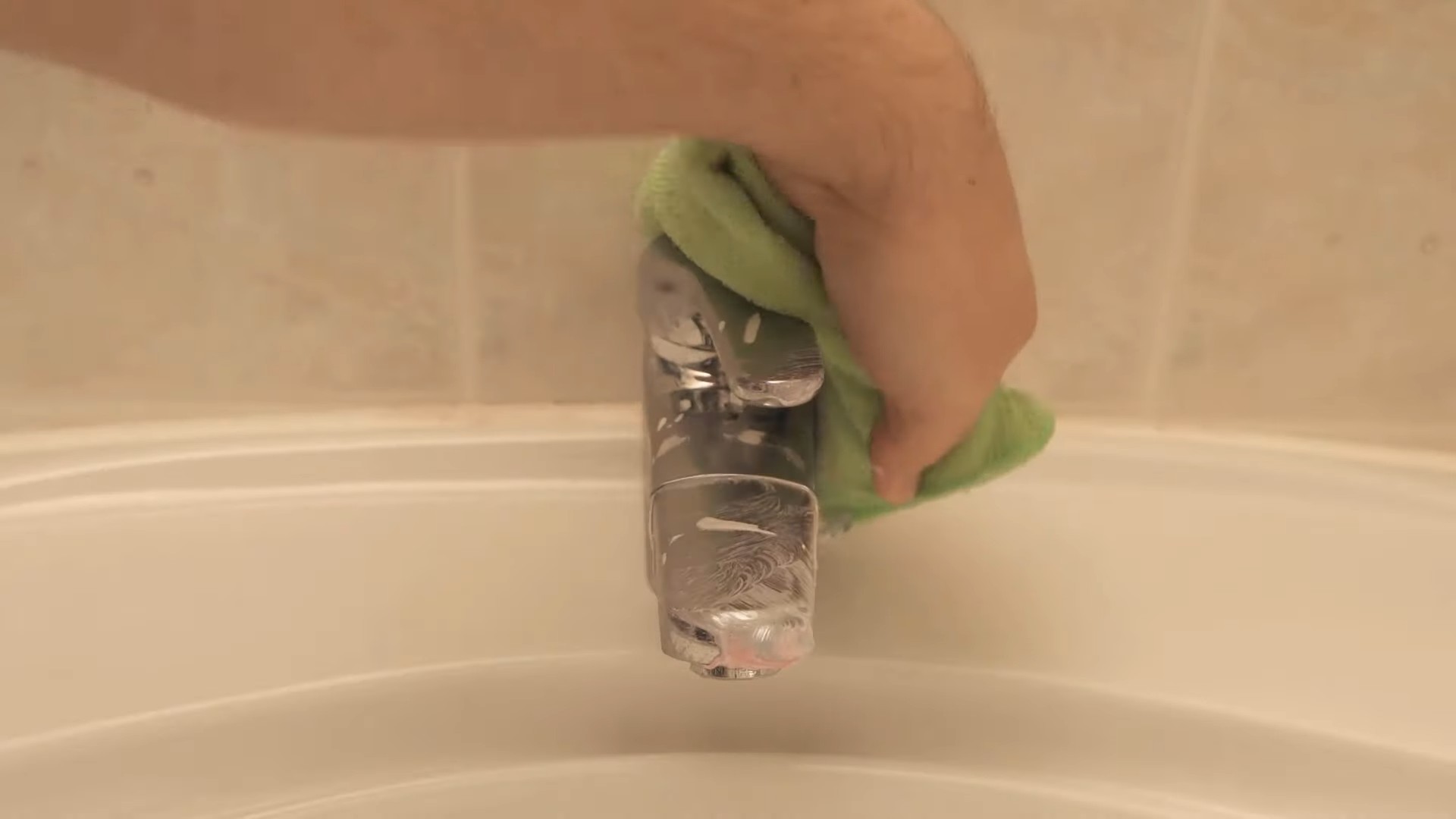 Toothpaste Faucet Cleaning Trick